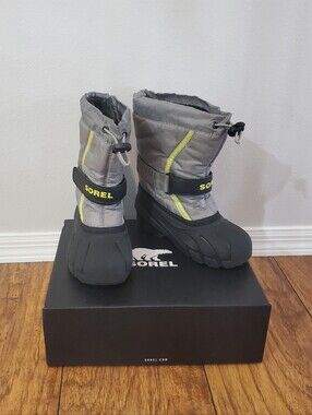 Sorel Children’s Flurry Winter Snow Boots Gray Black Size 12